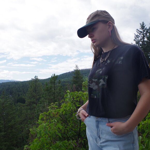 H& M Stone Washed Wide Leg Jeans - Picture 6 of 7